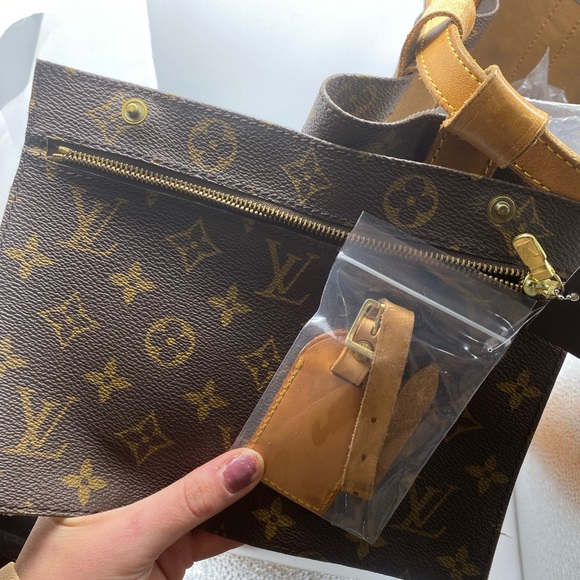 Louis Vuitton Randonnee Backpack - Picture 7 of 12